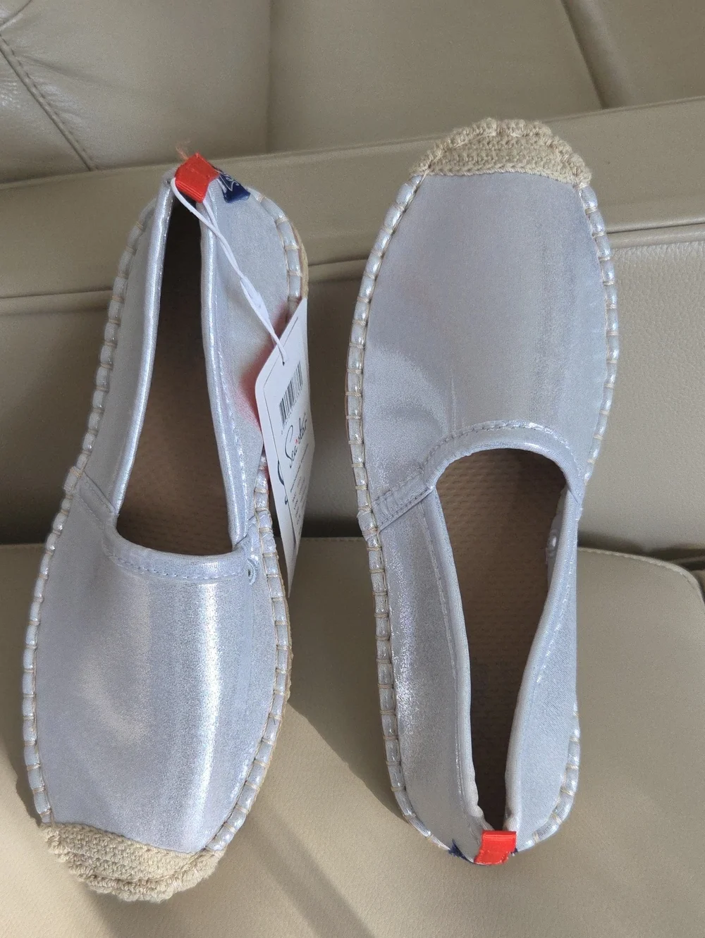 Platinum Silver Espadrille Slip-On Water Shoes Beach Wear Size 8W